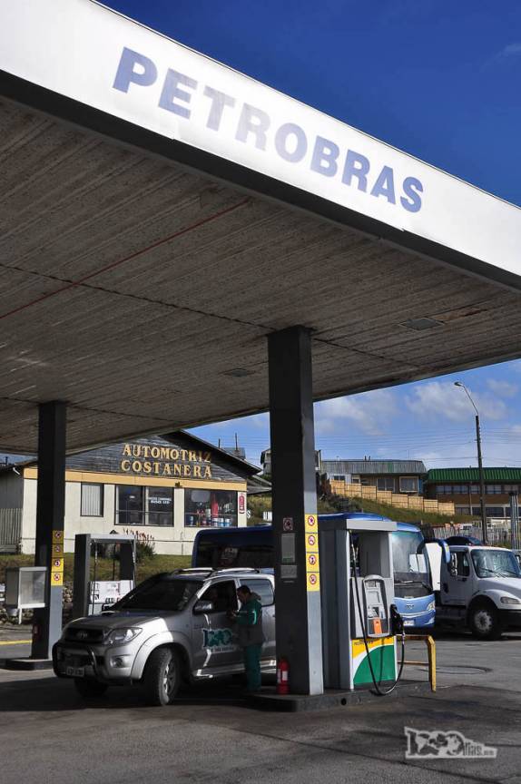A Fiona se abasteceu em um posto Petrobras em Puerto Natales, no sul do Chile